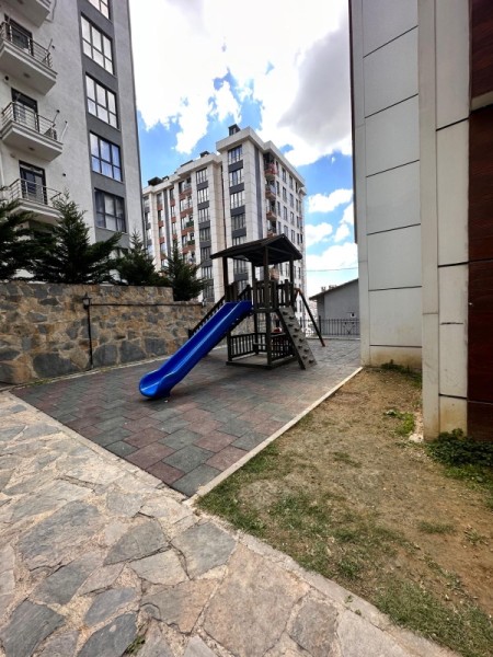 Çırçır Metro'ya 7 Dk Otoparklı Site'de 5.kat & 2+1 Boş Satılık Daire