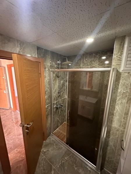 Çırçır Metro'ya 7 Dk Otoparklı Site'de 5.kat & 2+1 Boş Satılık Daire