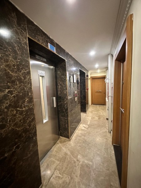 Çırçır Metro'ya 7 Dk Otoparklı Site'de 5.kat & 2+1 Boş Satılık Daire