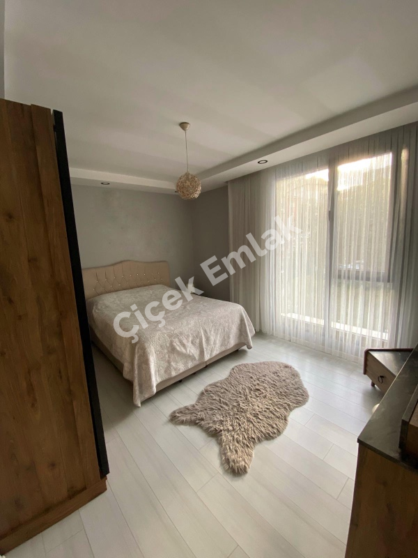 Cadde Üstü Cadde Life Sitesi 11.Kat & 2+1 Satılık Daire