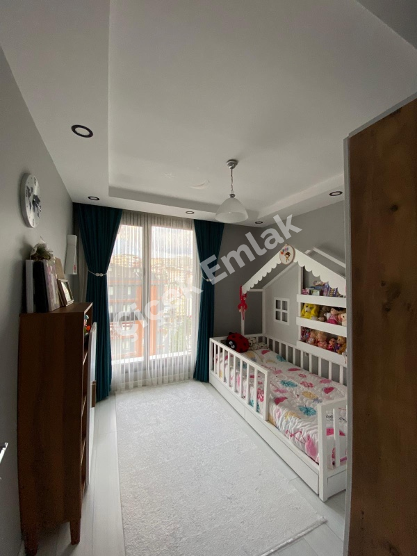 Cadde Üstü Cadde Life Sitesi 11.Kat & 2+1 Satılık Daire