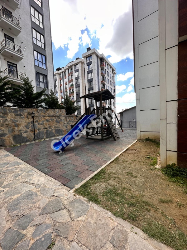 Çırçır Metro'ya 7 Dk Otoparklı Site'de 5.kat & 2+1 Boş Satılık Daire