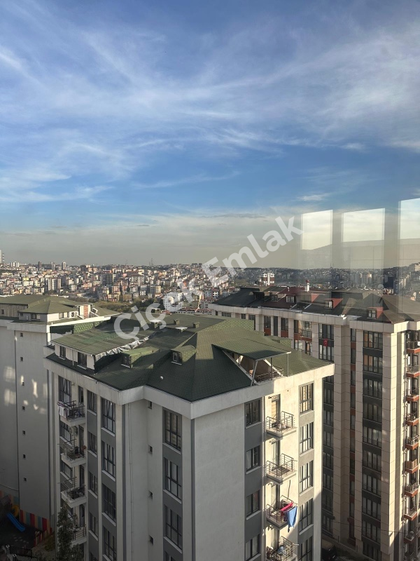 Çırçır Metro'ya 7 Dk Otoparklı Site'de 5.kat & 2+1 Boş Satılık Daire