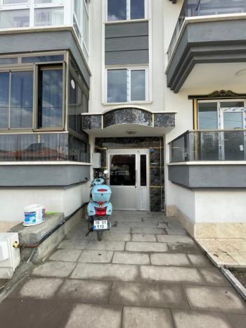 AFYON ÜÇOK EMLAKTAN KANLICA MAH SATILIK 2+1 SIFIR LÜX ANKASTRELİ DAİRELER