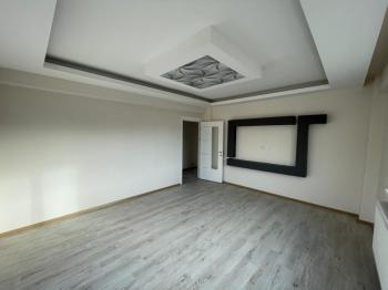 AFYON ÜÇOK EMLAKTAN KANLICA MAH SATILIK 2+1 SIFIR LÜX ANKASTRELİ DAİRELER