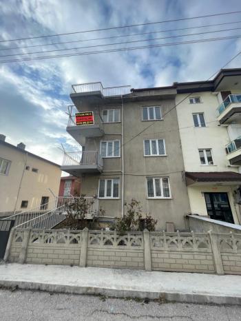 AFYON ÜÇOK EMLAKTAN EŞREFPAŞA MAH SATILIK 2+1 UYGUN FİYAT KONUMU GÜZEL DAİRE
