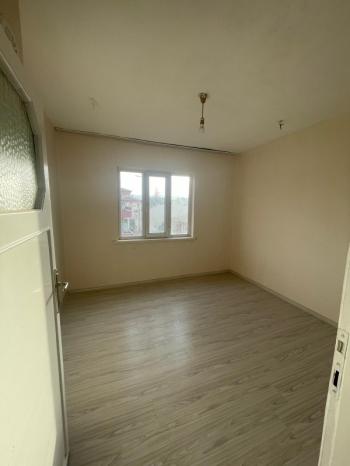 AFYON ÜÇOK EMLAKTAN EŞREFPAŞA MAH SATILIK 2+1 UYGUN FİYAT KONUMU GÜZEL DAİRE