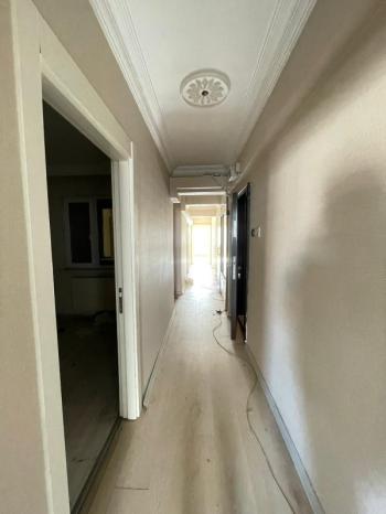 AFYON ÜÇOK EMLAKTAN CUMHURİYET MAH AMBARYOLUNDA  3+1 110M² GENİŞLİYİNDE  ŞEKLİNDE KİRALIK DAİRE