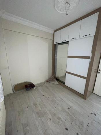 AFYON ÜÇOK EMLAKTAN CUMHURİYET MAH AMBARYOLUNDA  3+1 110M² GENİŞLİYİNDE  ŞEKLİNDE KİRALIK DAİRE