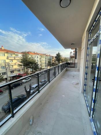 AFYON ÜÇOK EMLAKTAN GÜVENEVLER MAH SATILIK 4+1 SIFIR ULTRA LÜX DAİRELER 