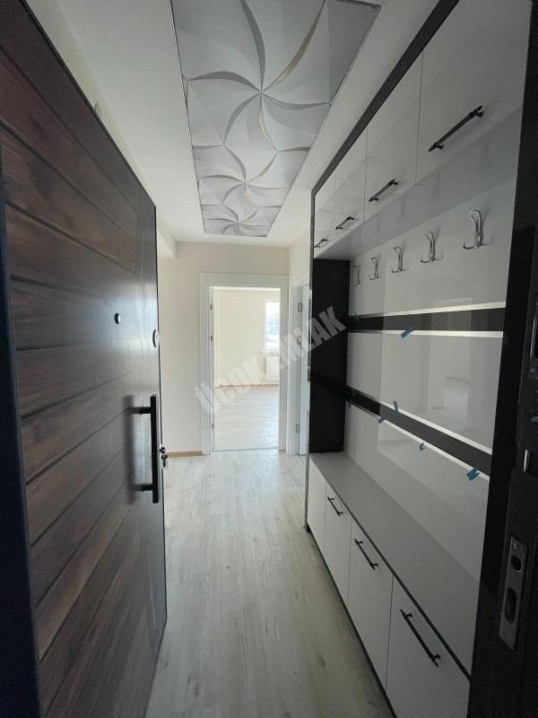 AFYON ÜÇOK EMLAKTAN KANLICA MAH SATILIK 2+1 SIFIR LÜX ANKASTRELİ DAİRELER