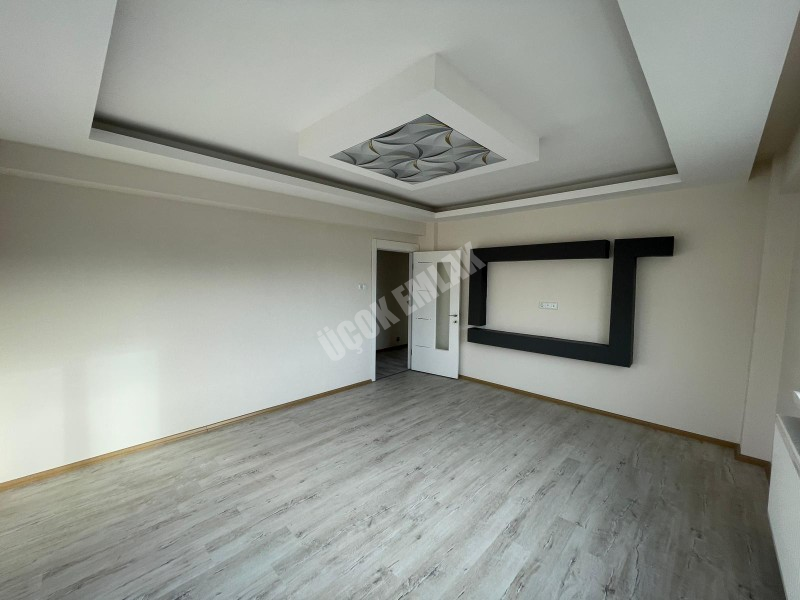 AFYON ÜÇOK EMLAKTAN KANLICA MAH SATILIK 2+1 SIFIR LÜX ANKASTRELİ DAİRELER