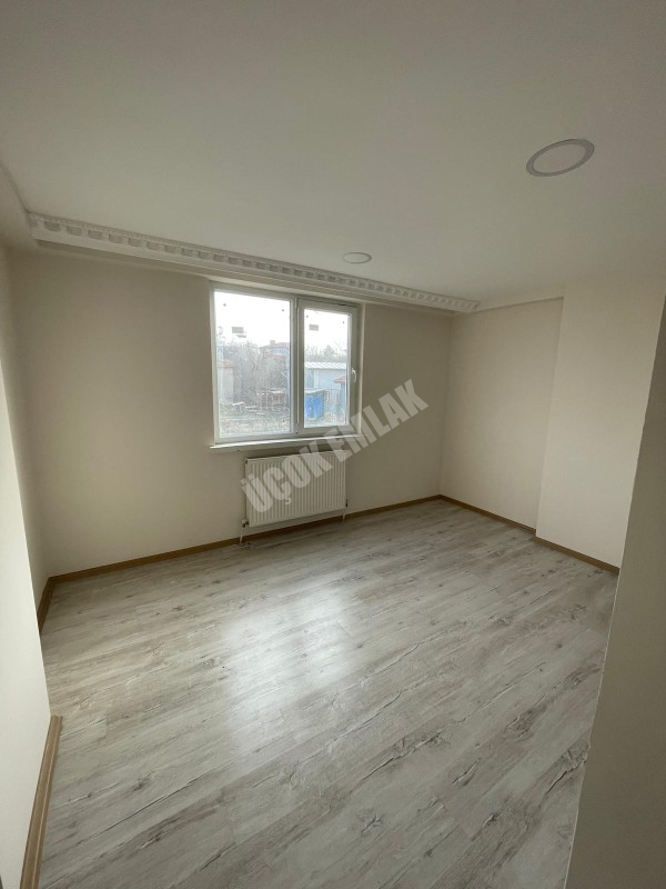 AFYON ÜÇOK EMLAKTAN KANLICA MAH SATILIK 2+1 SIFIR LÜX ANKASTRELİ DAİRELER