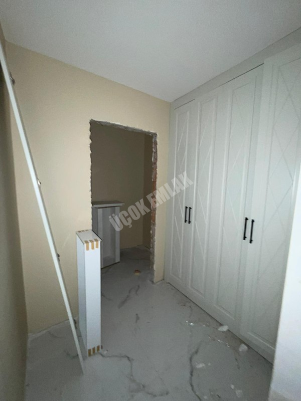 AFYON ÜÇOK EMLAKTAN GÜVENEVLER MAH SATILIK 4+1 SIFIR ULTRA LÜX DAİRELER 