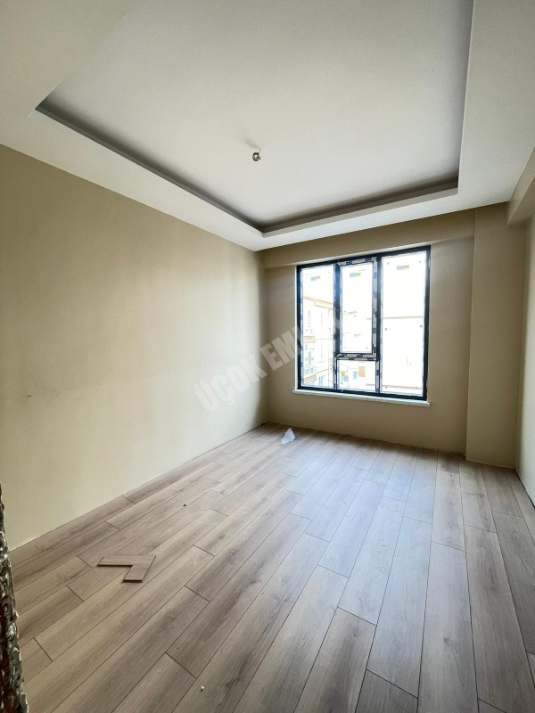 AFYON ÜÇOK EMLAKTAN GÜVENEVLER MAH SATILIK 4+1 SIFIR ULTRA LÜX DAİRELER 