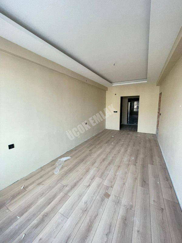 AFYON ÜÇOK EMLAKTAN GÜVENEVLER MAH SATILIK 4+1 SIFIR ULTRA LÜX DAİRELER 