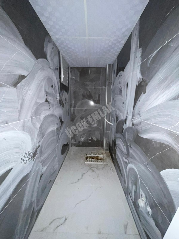 AFYON ÜÇOK EMLAKTAN GÜVENEVLER MAH SATILIK 4+1 SIFIR ULTRA LÜX DAİRELER 