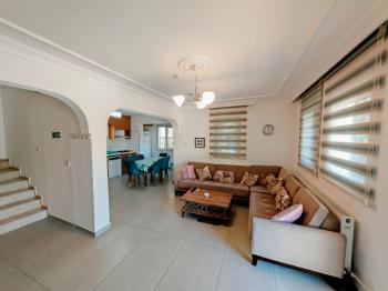 Yeşilkent'te Satılık Müstakil Villa