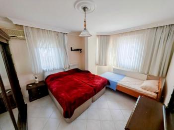 Yeşilkent'te Satılık Müstakil Villa