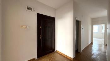 Elmas’tan Atatürk’te Site İçi Bağımsız Mutfak Ara Kat 3+1