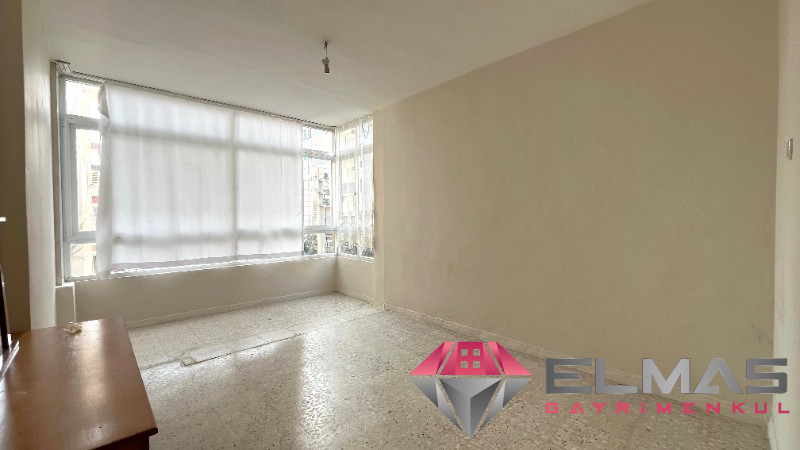 Elmas’tan Atatürk’te Site İçi Bağımsız Mutfak Ara Kat 3+1