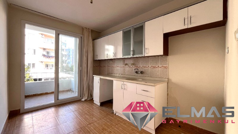 Elmas’tan Atatürk’te Site İçi Bağımsız Mutfak Ara Kat 3+1