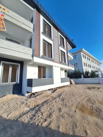 GÜVENAY -  ÇORUM ÇEPNİ MAHALLESİ KENT PARK YANI ARA KAT 3+1 SATILIK DAİRE