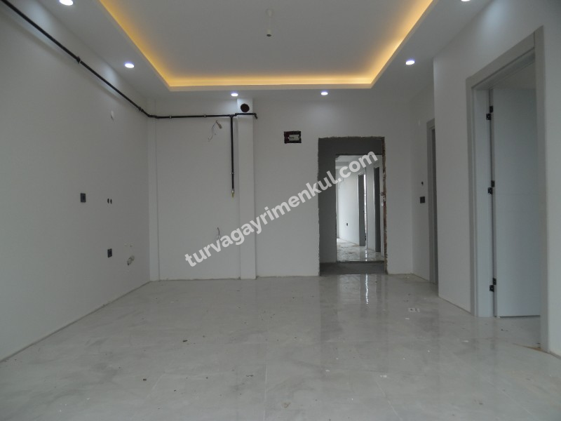 ÇORLUDA TURNALAR YAPI GARANTİSİ İLE SATILIK 1+1 DAİRELER 