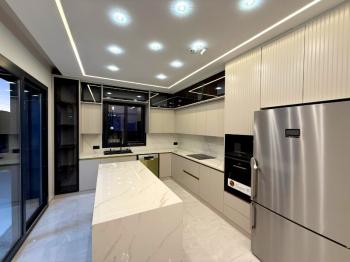 Didim Efeler Mahallesinde Satılık 4+1 Tam Müstakil Villa