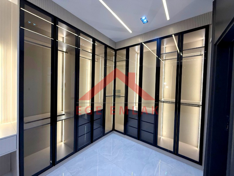 Didim Efeler Mahallesinde Satılık 4+1 Tam Müstakil Villa