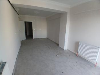 GÜVENAY - ÇORUM YAVRUTURNA MAH. PİRBABA PARK KARŞISI KİRALIK OFİS