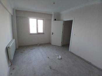 GÜVENAY - ÇORUM YAVRUTURNA MAH. PİRBABA PARK KARŞISI KİRALIK OFİS