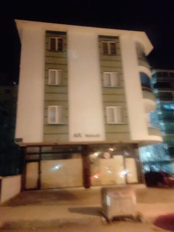 GÜVENAY - ÇORUM BAĞCILAR BOSNA PARKI KARŞISI EŞYALI SATILIK 3+1 DAİRE