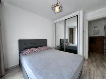 THE COLONY HOTEL BÖLGESİNDE,GİRNE MERKEZİNDE 2+1 FULL EŞYALI KİRALIK GENİŞ LÜKS DAİRE