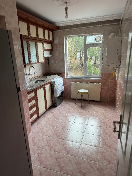 Yeşilpınar Vialand Avm Yanı 2+1 & 1.Kat Balkonlu Kiralık Daire