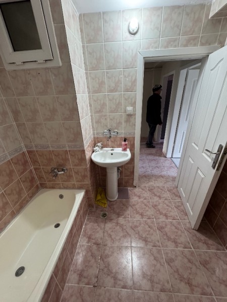 Yeşilpınar Vialand Avm Yanı 2+1 & 1.Kat Balkonlu Kiralık Daire