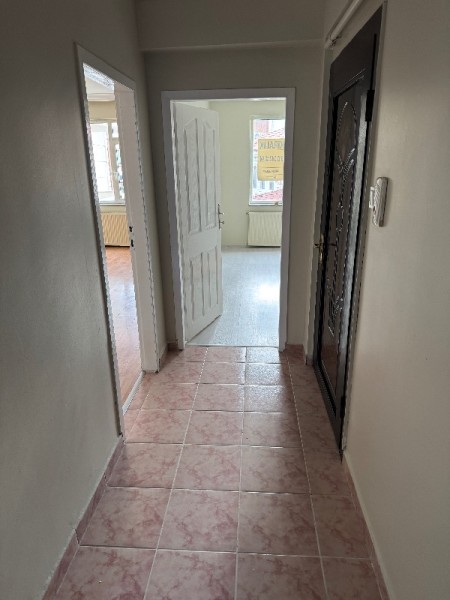 Yeşilpınar Vialand Avm Yanı 2+1 & 1.Kat Balkonlu Kiralık Daire