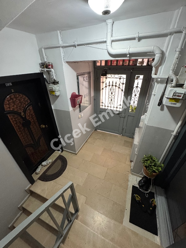 Yeşilpınar Vialand Avm Yanı 2+1 & 1.Kat Balkonlu Kiralık Daire