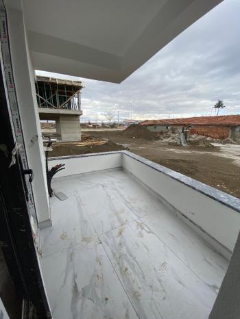 GÜVENAY - ÇORUM ÇEPNİ MAH. KENT PARK ALTI SATILIK DAİRE