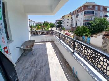 Güvenay - Çorum Merkez Ulukavak Mah. Doğa Koleji Civarı 3+1 Satılık