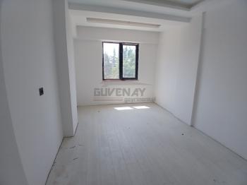 Güvenay - Çorum Merkez Ulukavak Mah. Doğa Koleji Civarı 3+1 Satılık