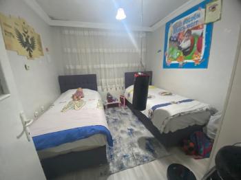 GÜVENAY - ÇORUM GÜLABİBEY MAH. KAPAKLI 2+1 SATILIK DAİRE