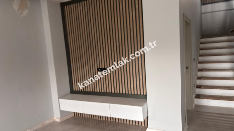 Yeniçiftlik Satılık Ultra Lüks Villa | 4+1 | 600 m² Arsa | Havuzlu Geniş Odalı