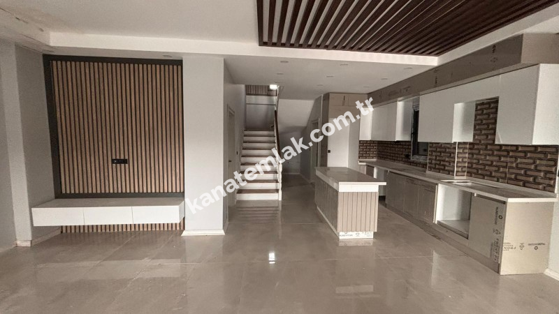 Yeniçiftlik Satılık Ultra Lüks Villa | 4+1 | 600 m² Arsa | Havuzlu Geniş Odalı