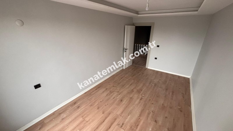 Yeniçiftlik Satılık Ultra Lüks Villa | 4+1 | 600 m² Arsa | Havuzlu Geniş Odalı