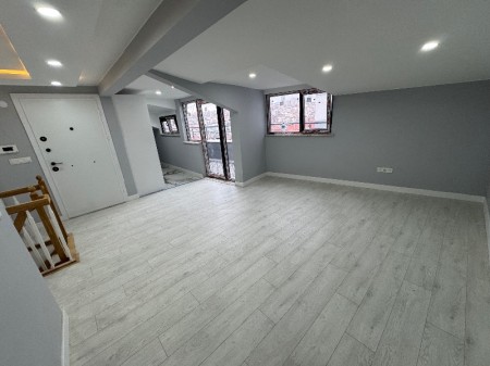 Nurtepe Metro'ya 6 Dk 2+1 Sıfır Satılık Dubleks