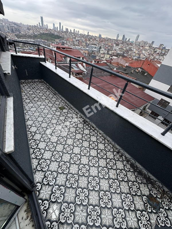 Nurtepe Metro'ya 6 Dk 2+1 Sıfır Satılık Dubleks