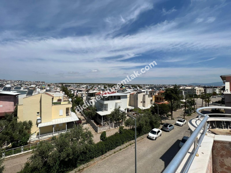 CUMHURİYET MAHALLESİ’NDE ÖN CEPHE, GENİŞ VE KULLANIŞLI 3+1 DUBLEKS DAİRE