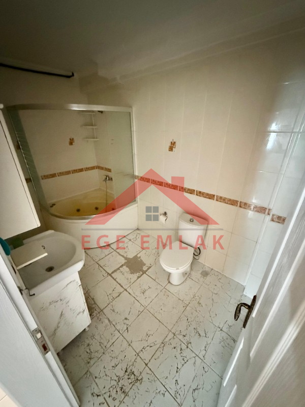 Didim'in En Gözde Bölgesinde Fırsat: Bağımsız Girişli, Havuz Başında Satılık İkiz Villa