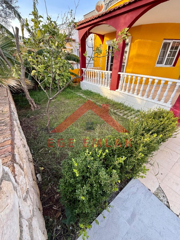 Didim'in En Gözde Bölgesinde Fırsat: Bağımsız Girişli, Havuz Başında Satılık İkiz Villa